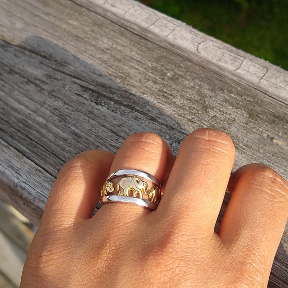 Sterling Silver and Gold Elephant Ring - Picture 4 of 10